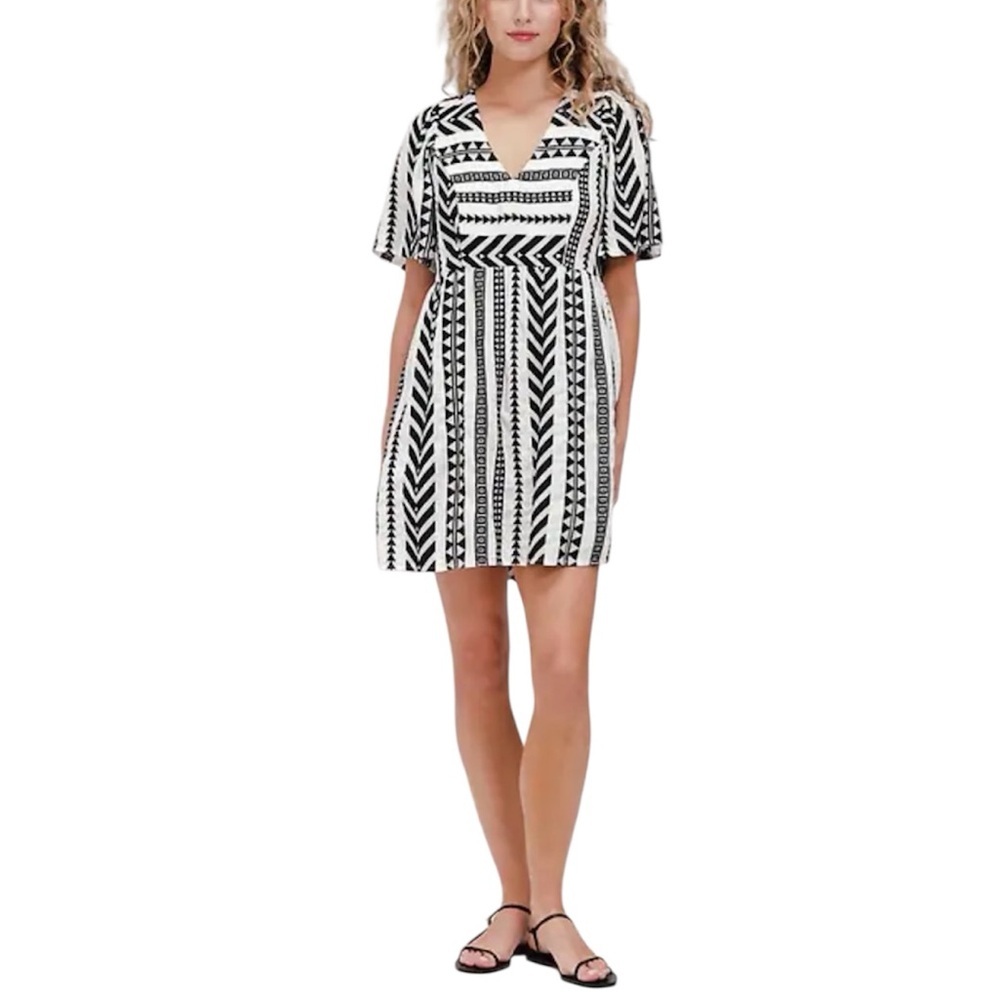 Old Navy Boho Jacquard Mini Swing Dress Black & White Great Condition Casual